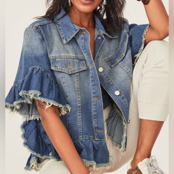 Blue Raw Edge Ruffled Short Sleeve Denim Jacket - Picture 1 of 6